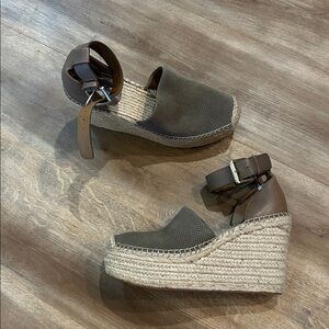 Marc by Marc Jacobs Wedges shoes size 10M!